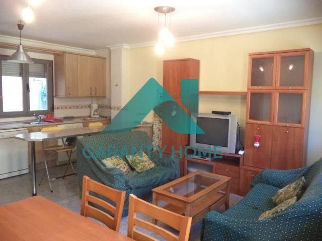 Piso en venta en Santiago, Cáceres
