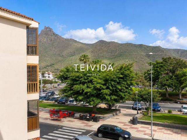 Piso en venta en La Postura, Adeje