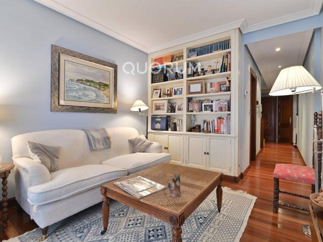 Piso en venta en Bilbao, Casco Viejo