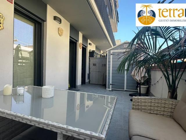 Piso en venta en Castelldefels, Centre