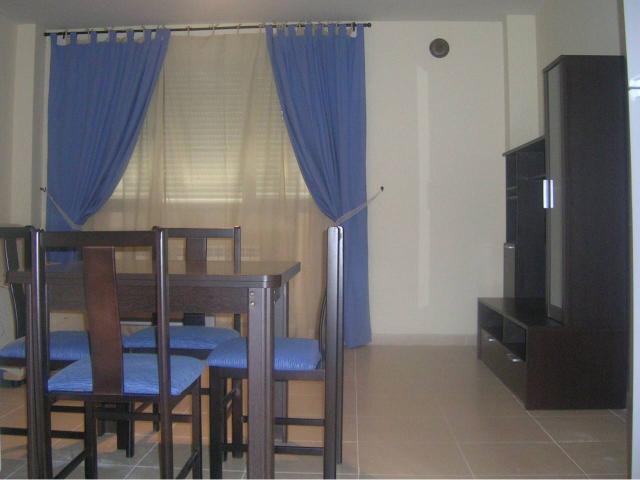 Piso en venta en Castellanos De Moriscos, Urbanización la Almunia
