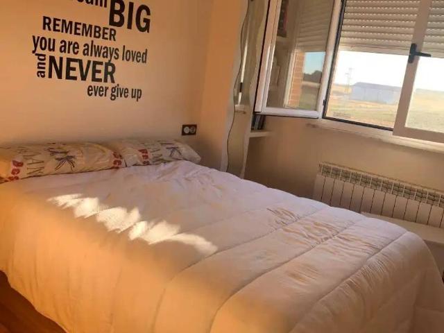 Piso en venta en Castellanos De Moriscos, Castilla y León