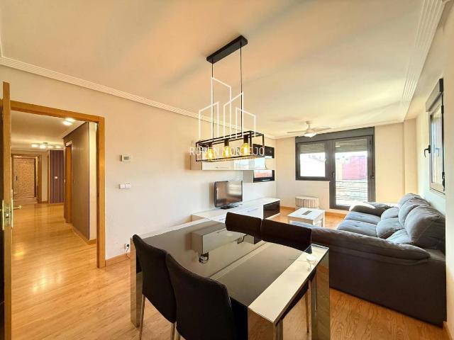 Piso en venta en Castellanos De Moriscos, Urbanización la Almunia Piso en venta en Castellanos De Moriscos, Urbanización la Almunia