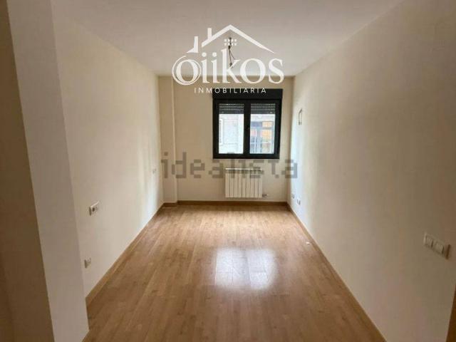 Piso en venta en Castellanos De Moriscos, Castilla y León