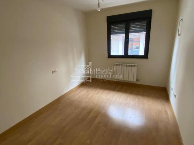Piso en venta en Castellanos De Moriscos, Castilla y León