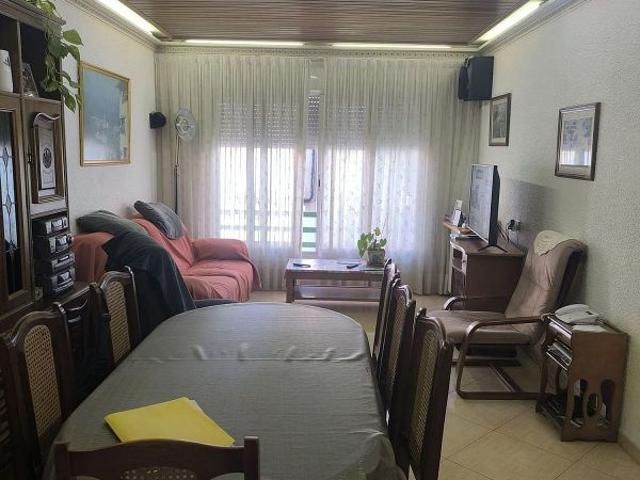 Piso en venta en Castellar Del Vallès