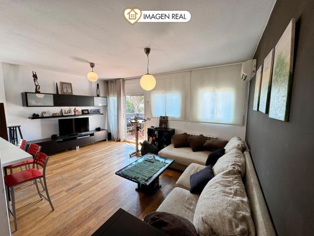 Piso en venta en Mar-i-sol, Baix Llobregat