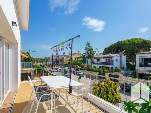 Piso en venta en les Botigues, Baix Llobregat