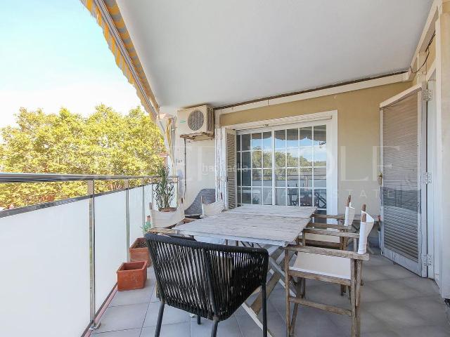 Piso en venta en Centre, Castelldefels