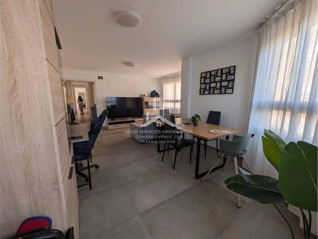 Piso en venta en la Plana Alta, Valencia