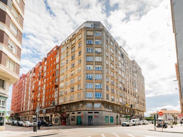 Piso en venta en Correos, Santander