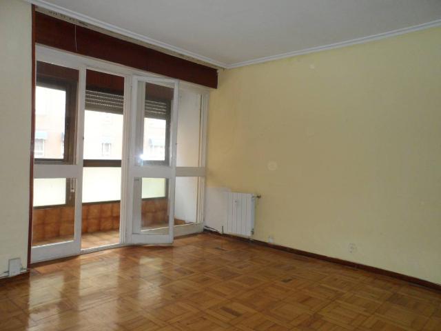Piso en venta en Correos, Santander