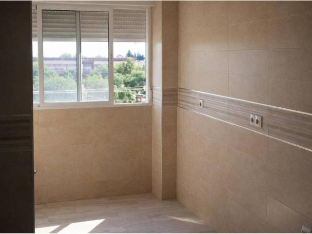 Piso en venta en Castilleja De La Cuesta, Andalucía