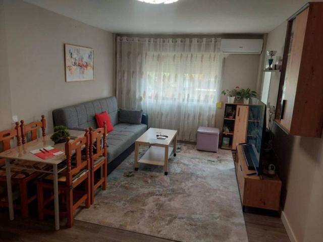 Piso en venta en Castilleja De La Cuesta, Andalucía