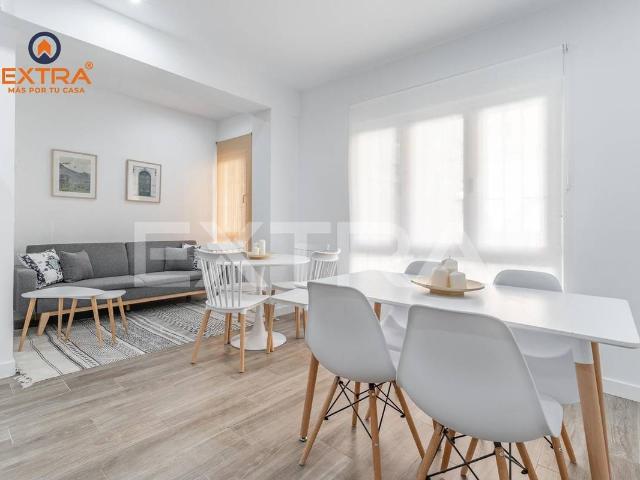 Piso en venta en Madrid, Cortes