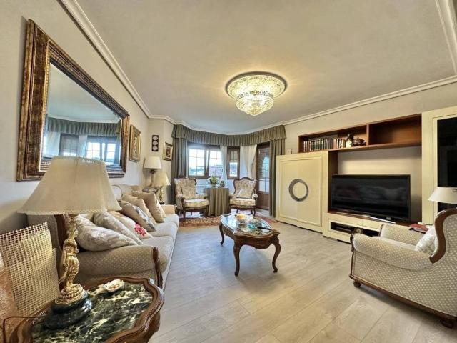 Piso en venta en Castrillón, Campiello