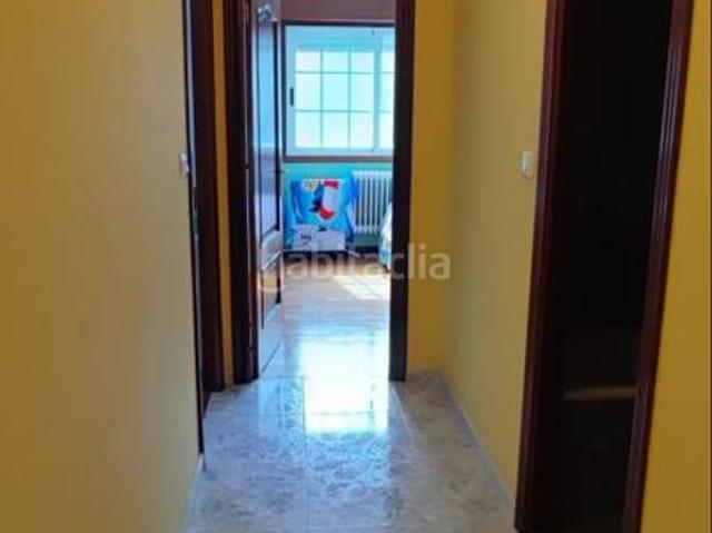 Piso en venta en Castro Caldelas, Ourense