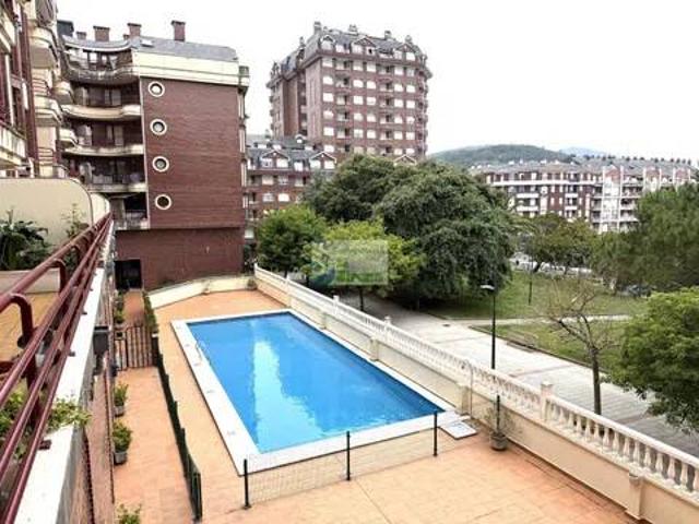 Piso en venta en Casco Histórico, Castro-urdiales