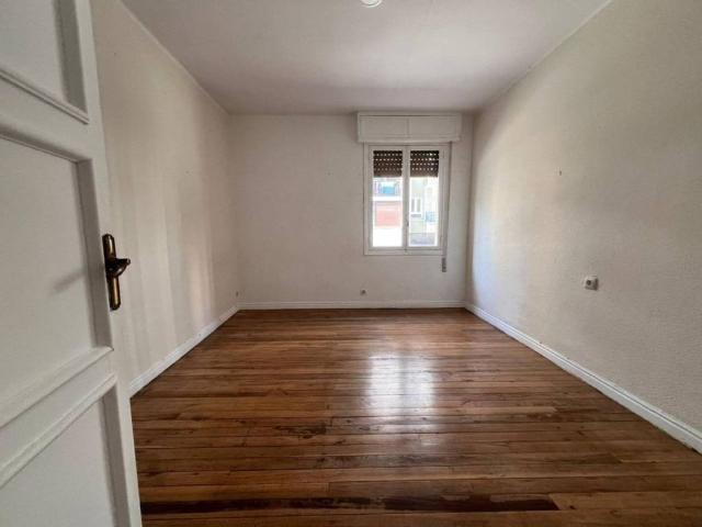 Piso en venta en Castro-urdiales, Cantabria