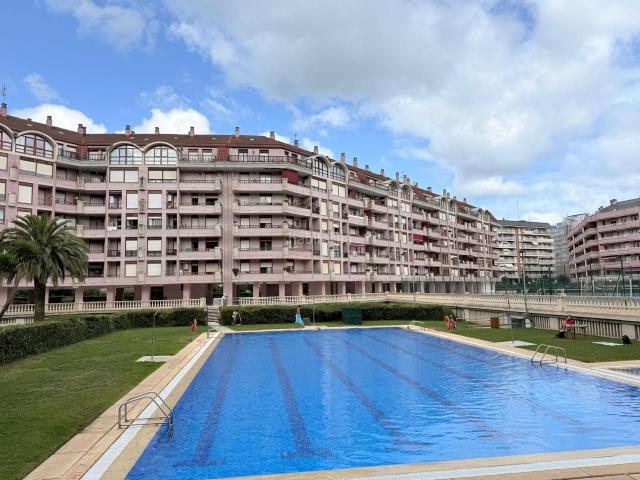 Piso en venta en Casco Histórico, Castro-urdiales