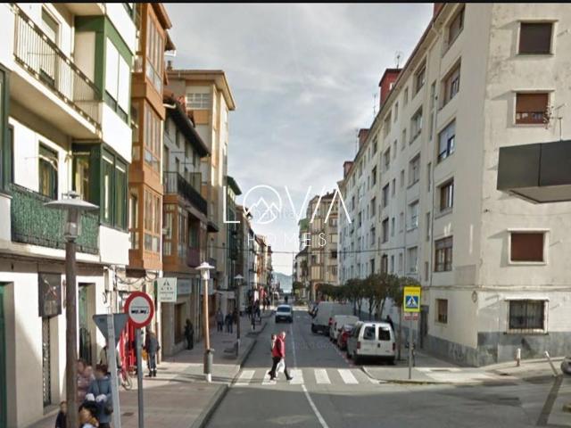Piso en venta en Casco Histórico, Castro-urdiales