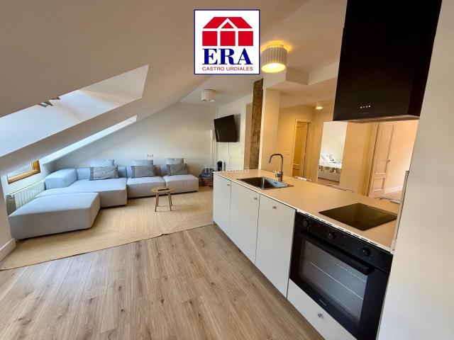 Piso en venta en Casco Histórico, Castro-urdiales