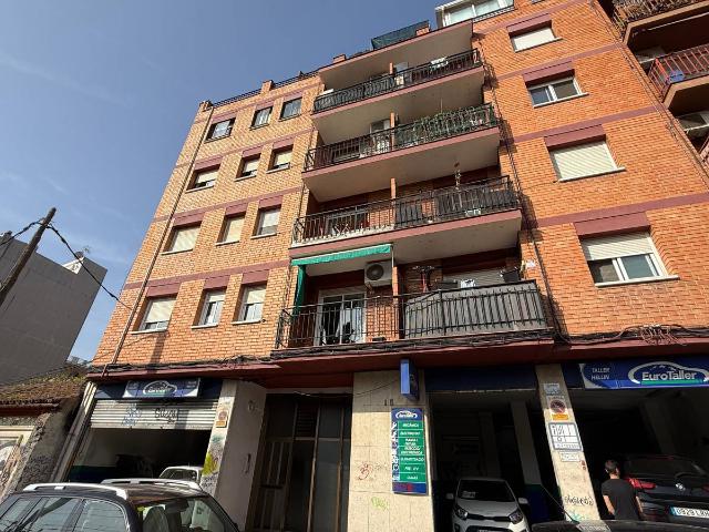 Piso en venta en Cerdanyola Del Vallès, Sant Martí