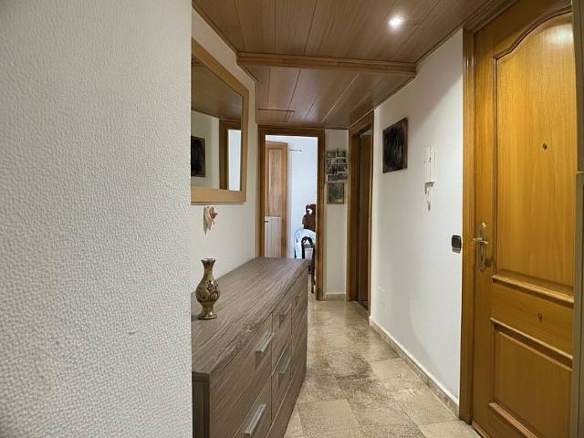 Piso en venta en Sant Martí, Cerdanyola Del Vallès