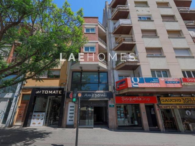 Piso en venta en Cerdanyola Del Vallès, Sant Martí