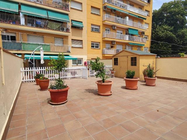Piso en venta en Cerdanyola Del Vallès, Sant Martí