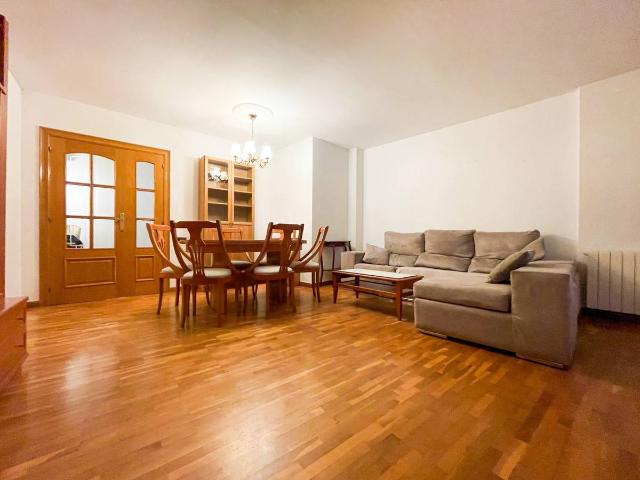 Piso en venta en Sant Martí, Vallès Occidental