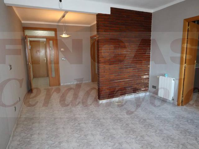 Piso en venta en Sant Martí, Vallès Occidental