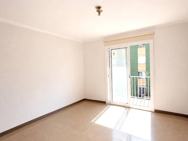 Piso en venta en Sant Martí, Vallès Occidental