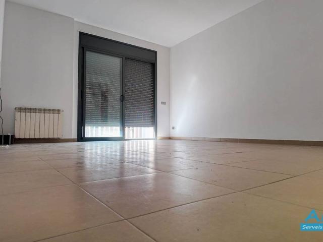 Piso en venta en Cerdanyola Del Vallès, Sant Martí
