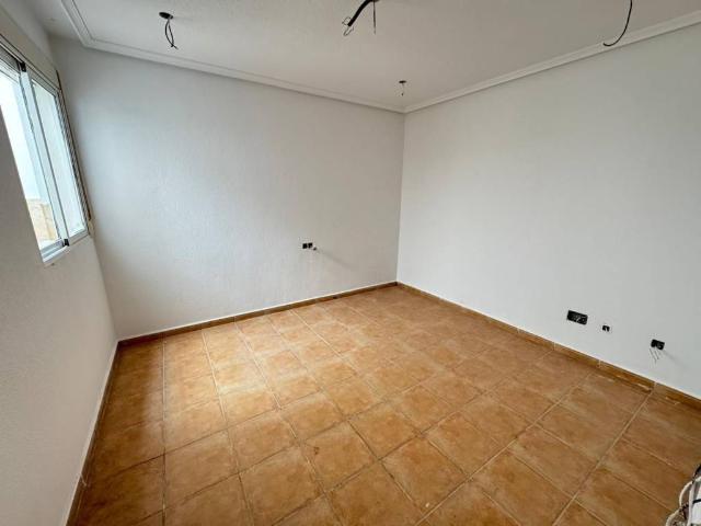 Piso en venta en Catral