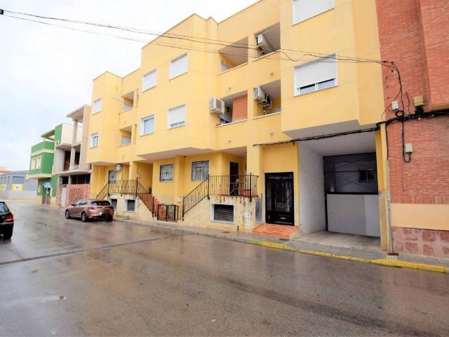 Piso en venta en Catral