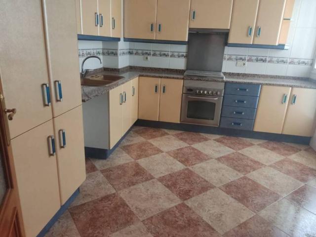 Piso en venta en Caudete, Castilla-La Mancha