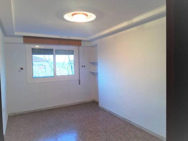 Piso en venta en Caudete, Castilla-La Mancha