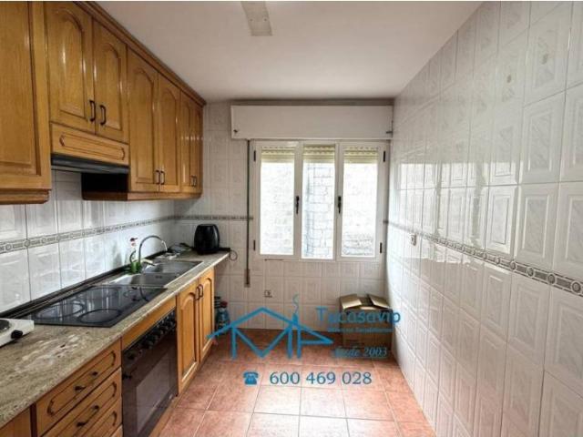 Piso en venta en Cebreros, Ávila