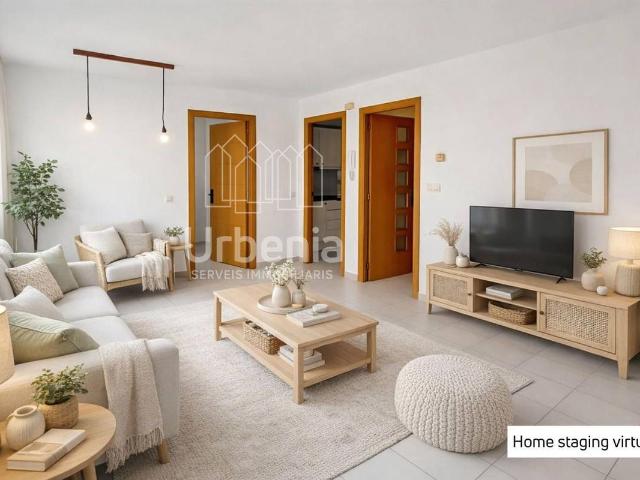 Piso en venta en Eixample, Maresme