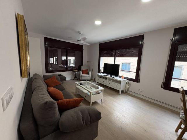 Piso en venta en Sabadell, Centre