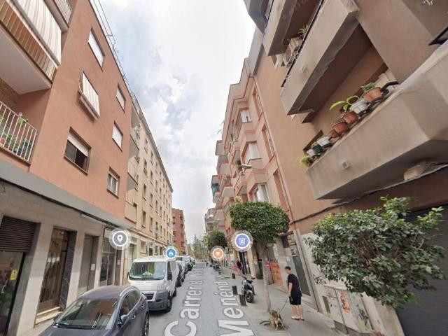 Piso en venta en Cornellà De Llobregat, Centre