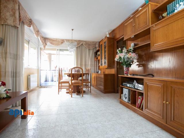 Piso en venta en L'hospitalet De Llobregat, Centre
