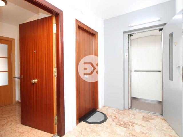 Piso en venta en Castelldefels, Centre