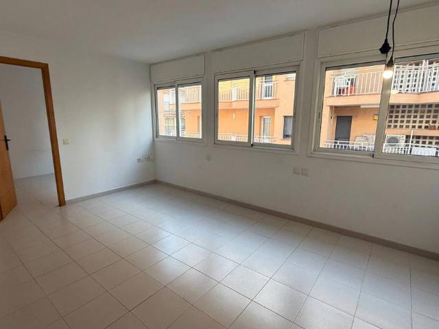 Piso en venta en Eixample, Maresme