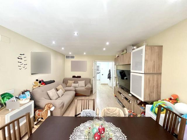 Piso en venta en Eixample, Maresme
