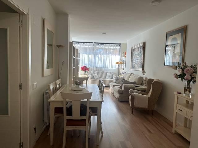Piso en venta en Centre, Castelldefels