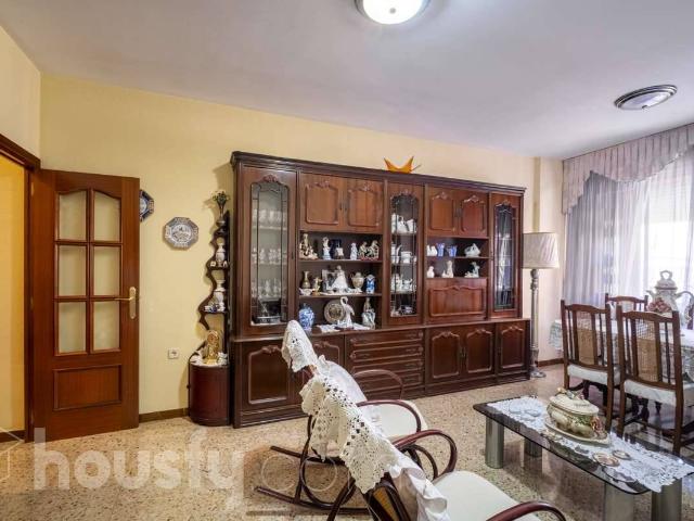 Piso en venta en Centre, Cornellà De Llobregat