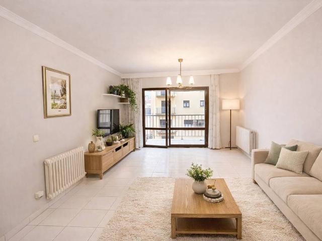 Piso en venta en Plaça de l'Ajuntament, Alt Empordà