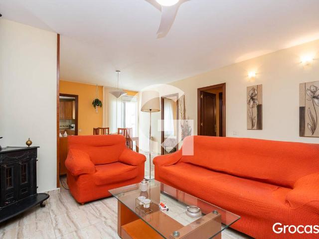 Piso en venta en Sant Boi De Llobregat, Barri Centre